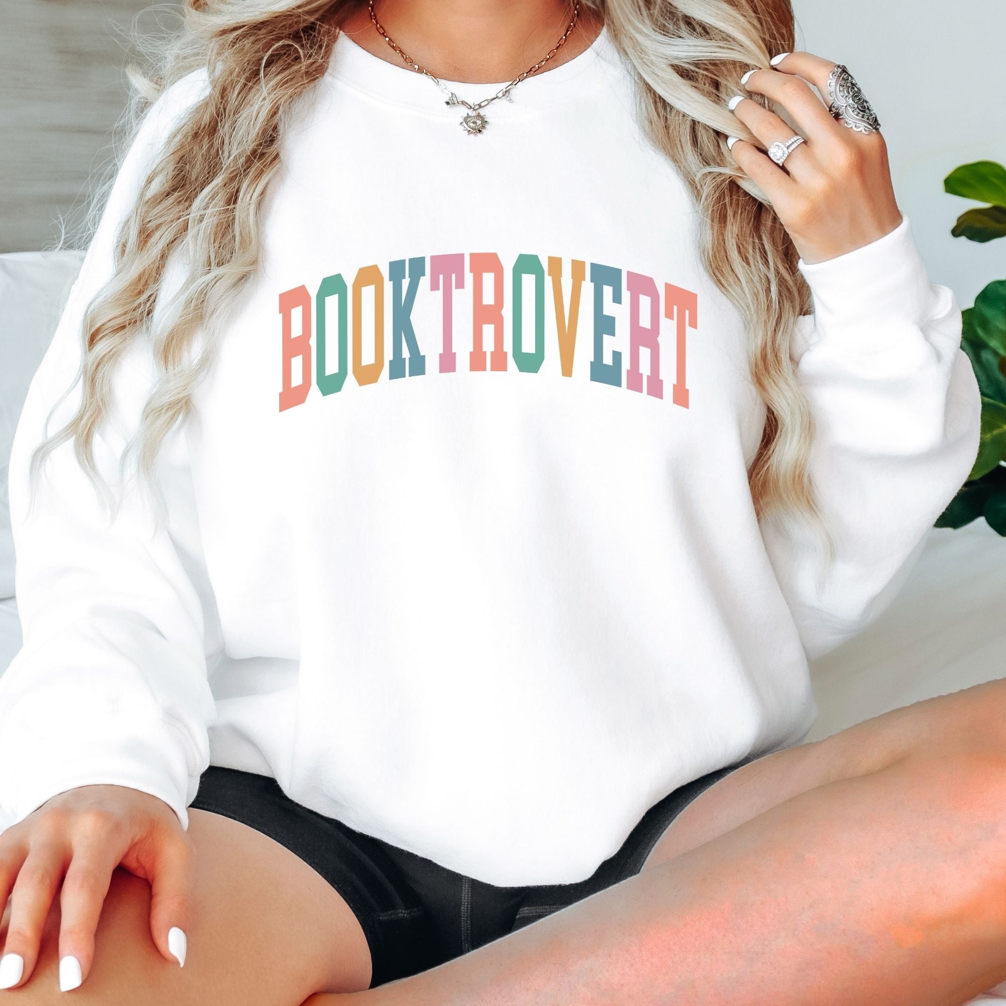 Booktrovert Color