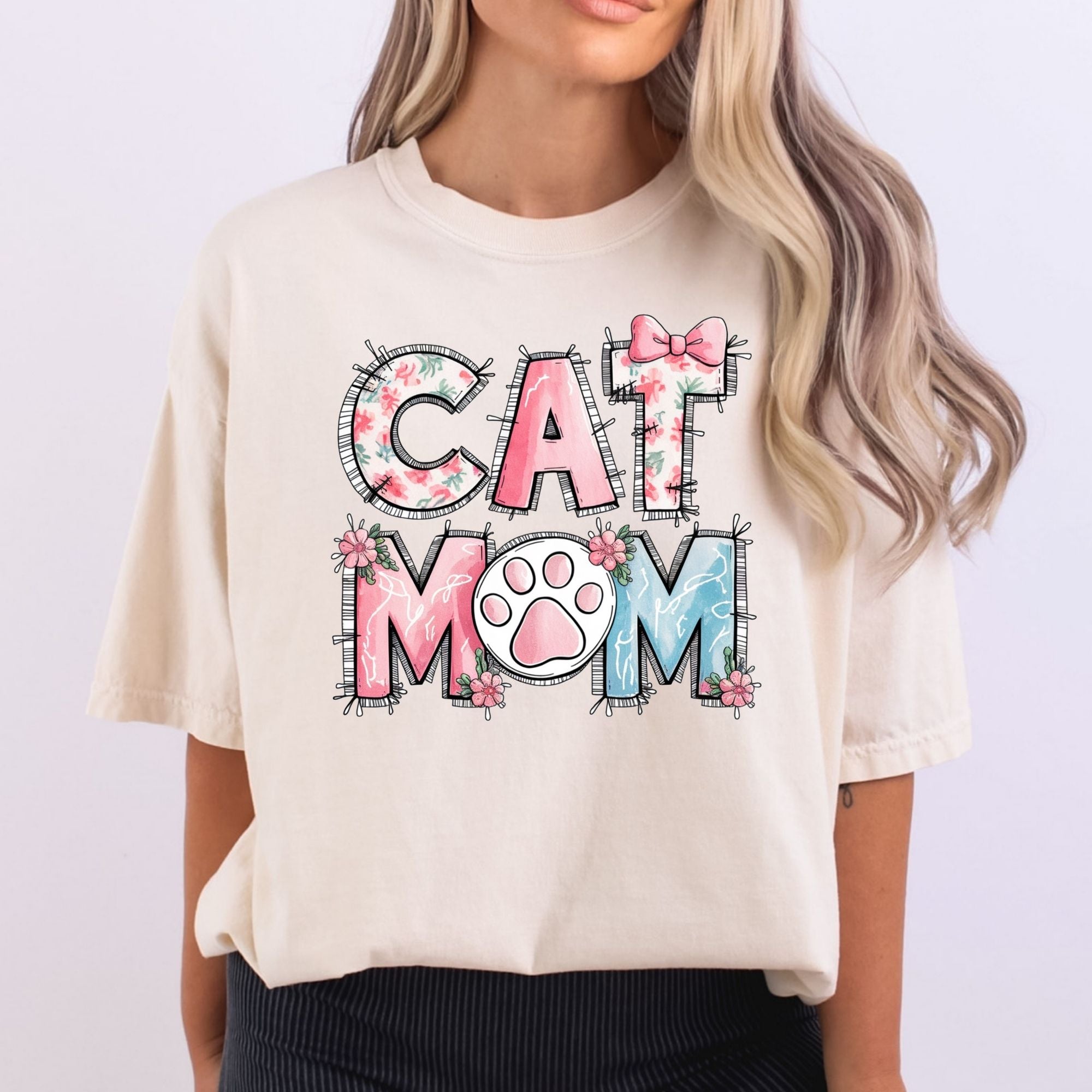Girly Cat Mom Scratches