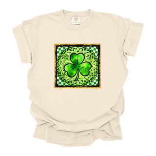 Glitter Outlined Shamrock