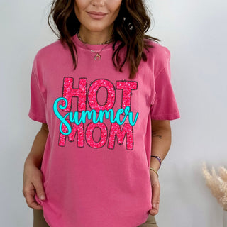 Hot Mom Summer Glitzy