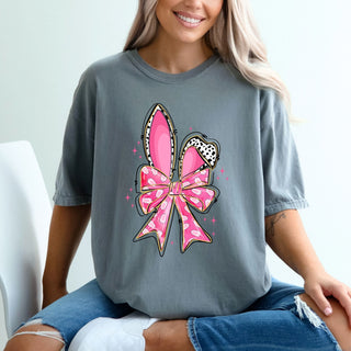 Rabbit Feet Bow