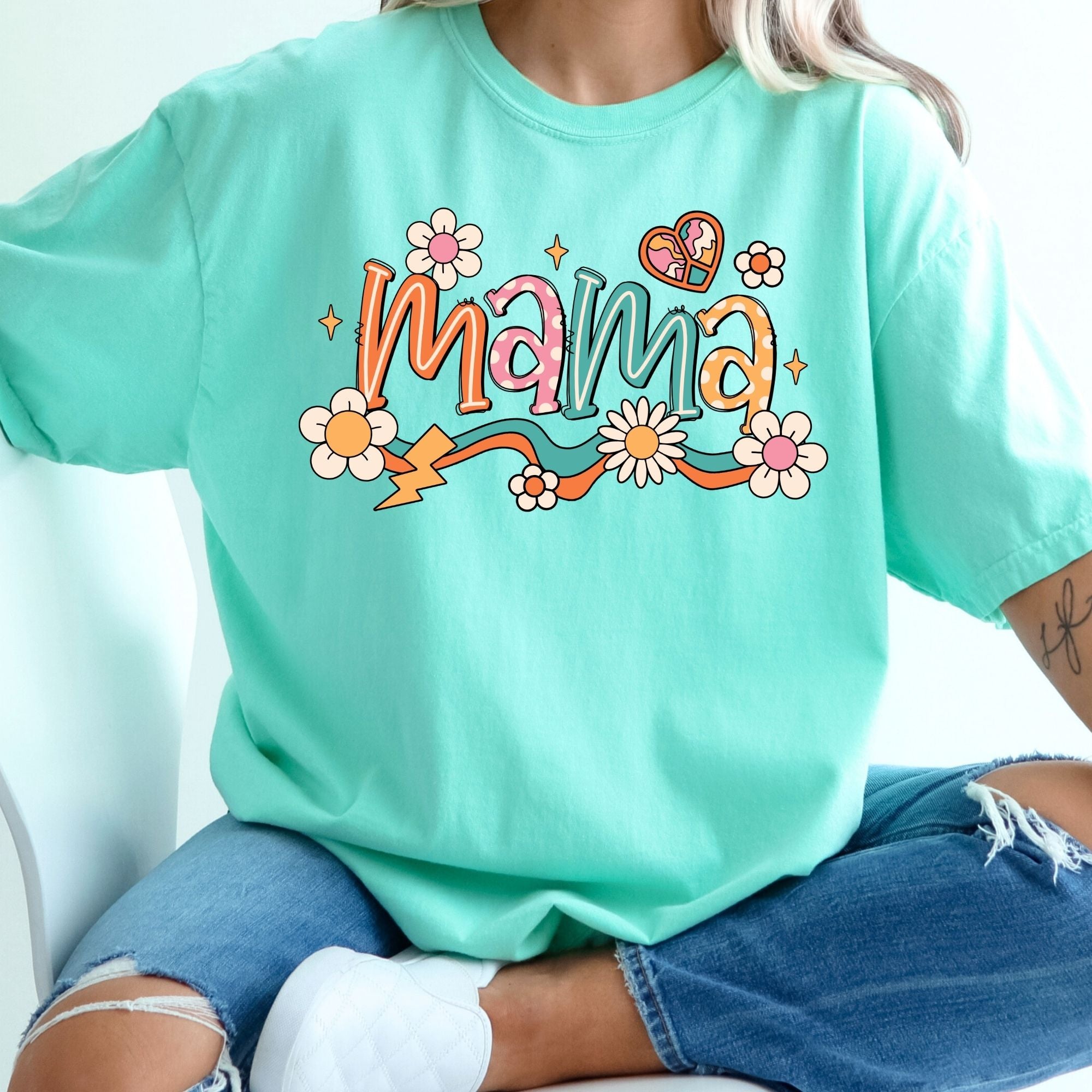 Retro Doodle Mama